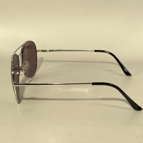 1026 Silver Aviator Sunglasses Grey Mirrored Lenses NWOT - Picture 3 of 8